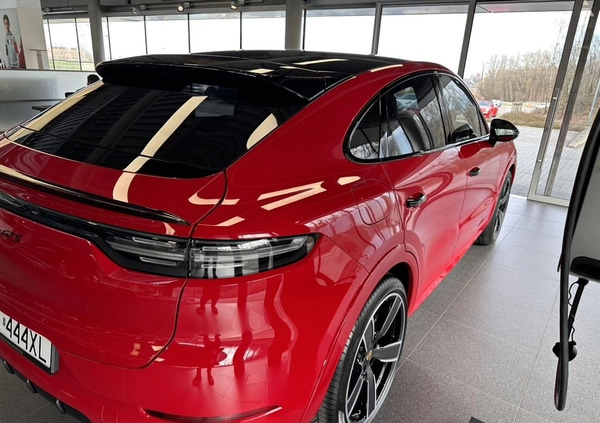 Porsche Cayenne cena 648000 przebieg: 18000, rok produkcji 2023 z Rybnik małe 781